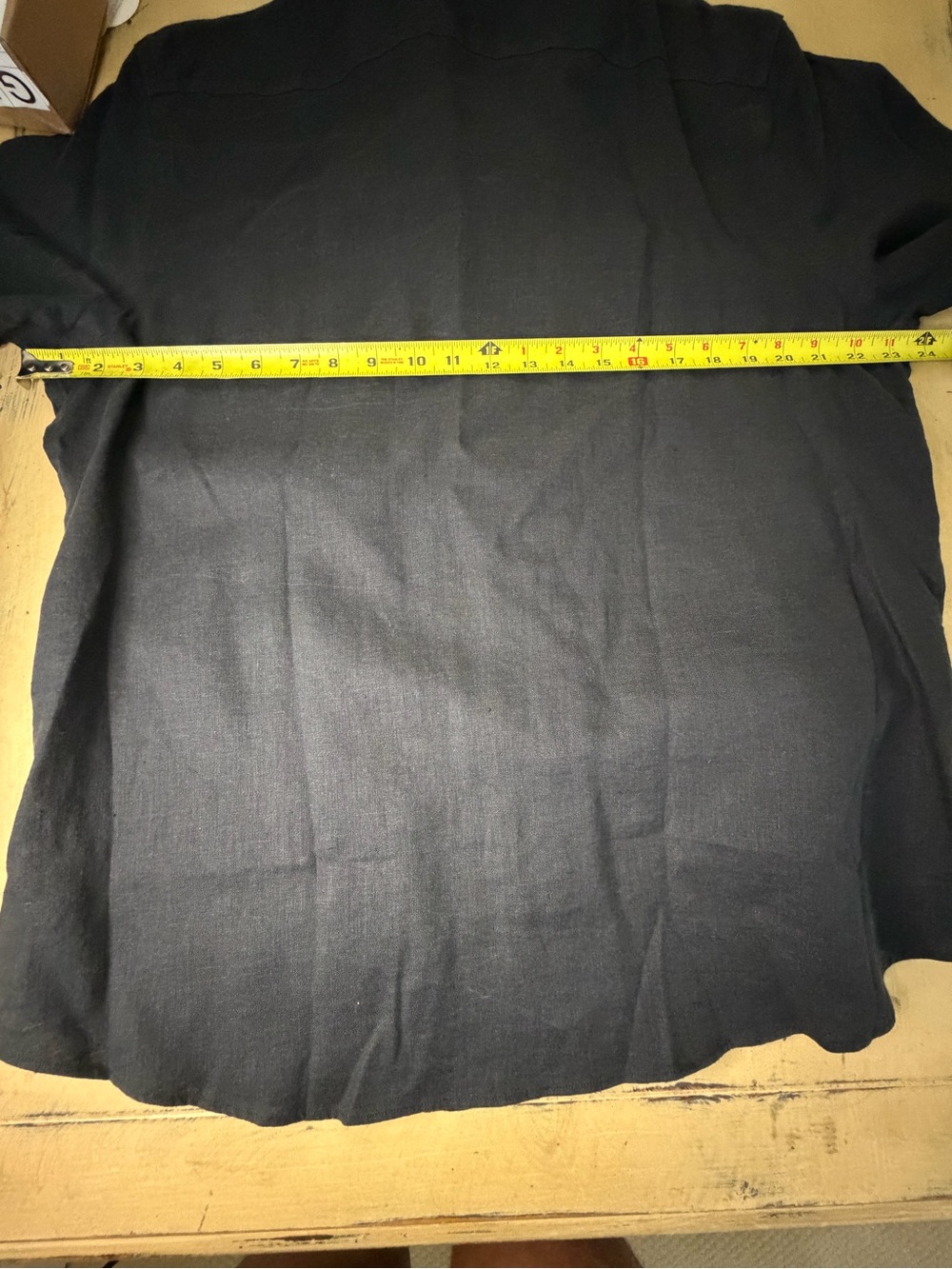 UNTUCKit Men's Short Sleeve Button-Down Shirt - Charcoal - Picture 5 of 7